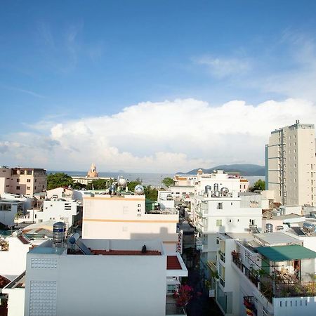 Galaxy Apartment Nha Trang Exteriör bild
